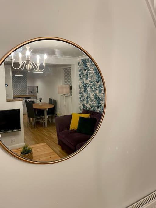Stylish & Spacious 2 Storey, 3 Bed Apartment Gravesend Luaran gambar